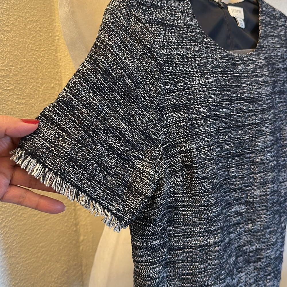 J Crew Women's Navy Blue White Tweed Top Short Sleeve 
Size XS - Picture 3 of 10
